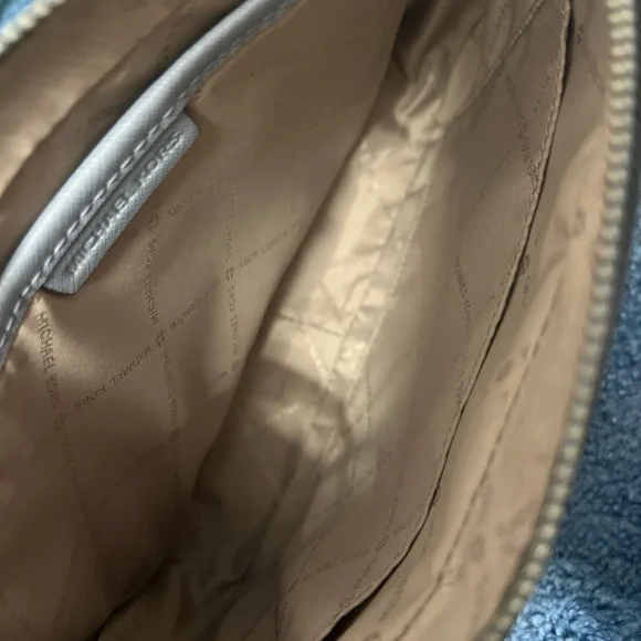 Michael Kors Gray Crossbody Bag with Elegant Gold Hardware - Picture 2 of 2